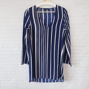 Honey Punch Tunic Shift Dress Size M Blue Striped V-Neck Casual Stitch Fix Light